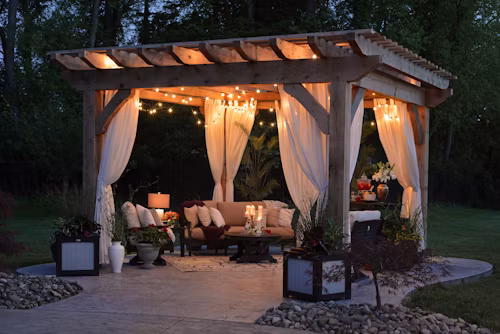 Custom Pergolas & Shaded Pavilions